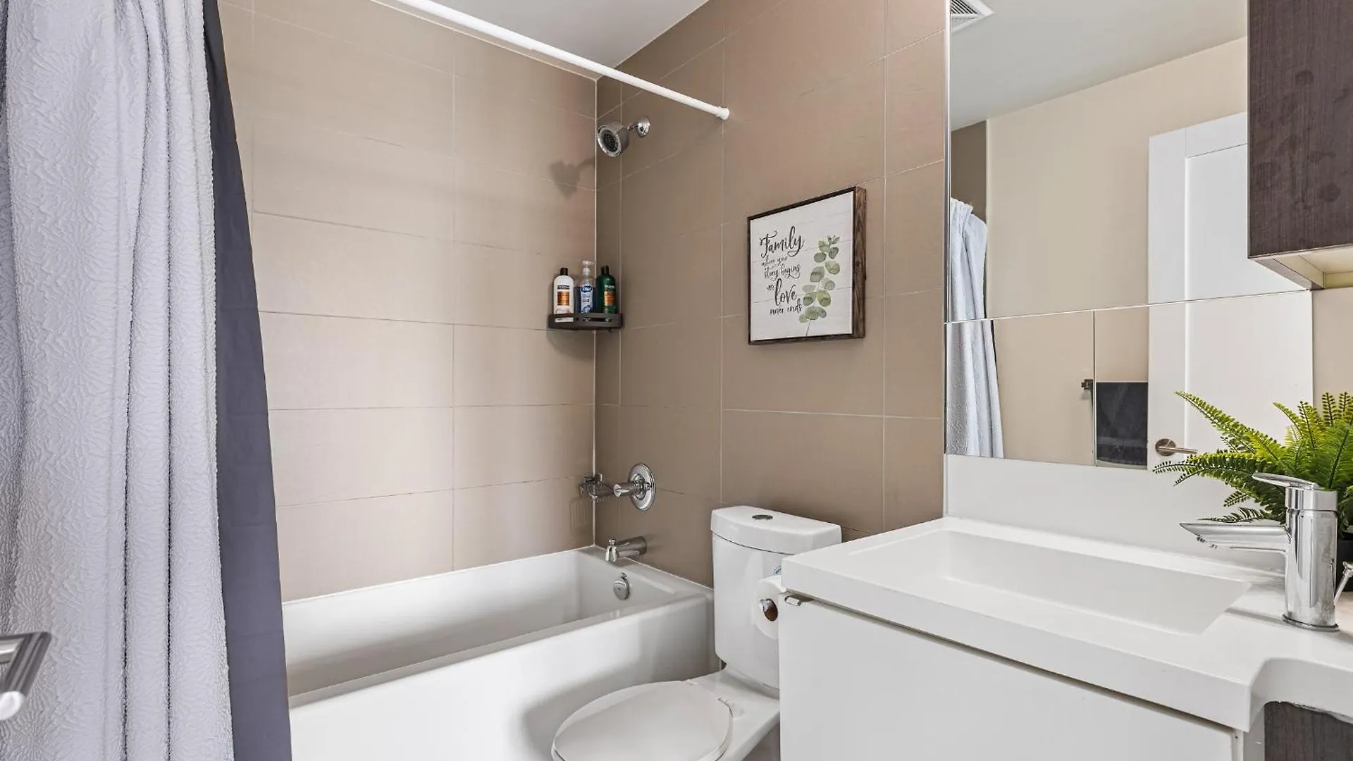 Apartmán 3 Bedroom Beside Cn Tower With Parking Downtown Toronto Kanada